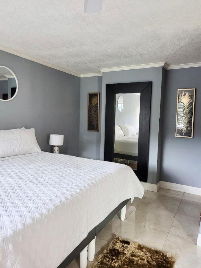 Studio 6 At Turtle Beach Towers Ocho Rios Exterior foto